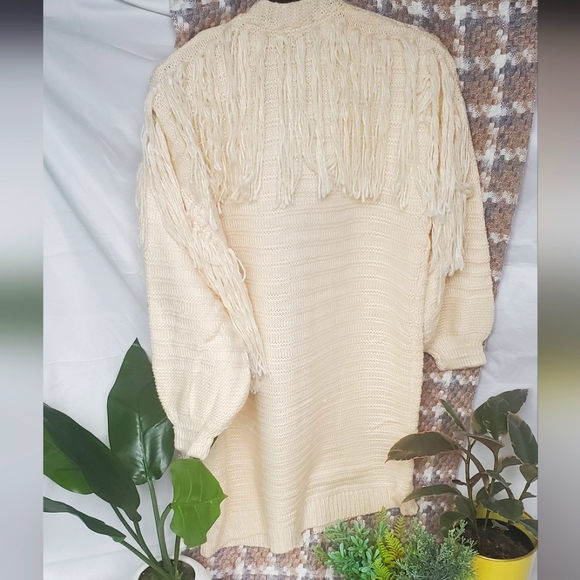 Forever 21 Tassel-Trim Cardigan Sweater Ivory Size Large NWT - Picture 2 of 4